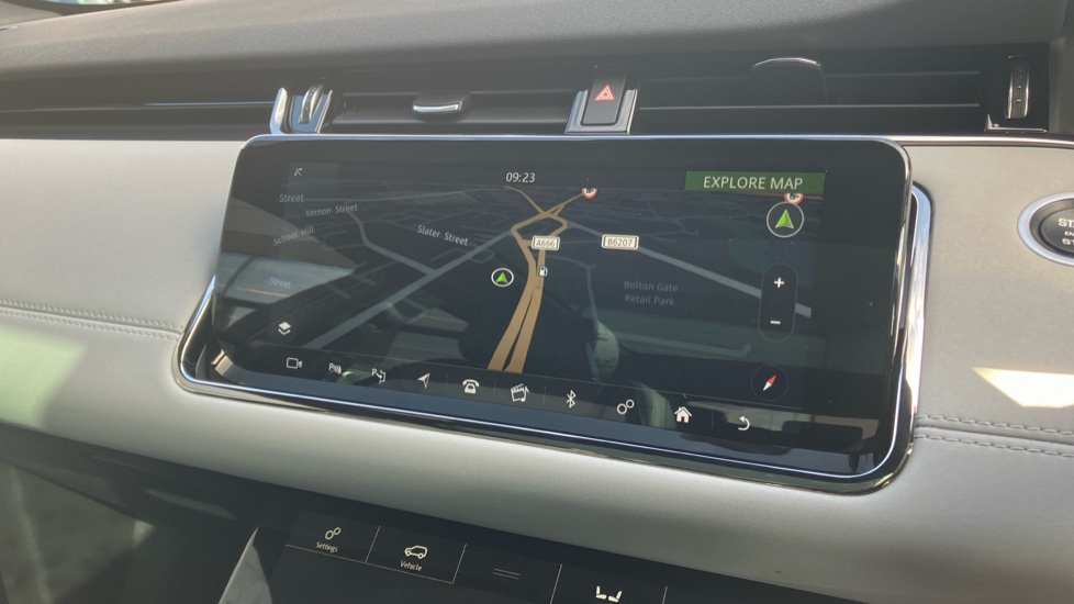Land Rover Range Rover Evoque 2.0 P250 First Edition 5dr Auto Petrol Hatchback - Image 11