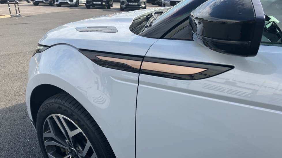 Land Rover Range Rover Evoque 2.0 P250 First Edition 5dr Auto Petrol Hatchback - Image 20