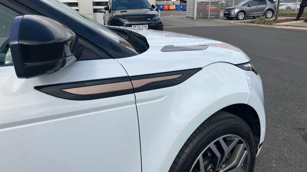 Land Rover Range Rover Evoque 2.0 P250 First Edition 5dr Auto Petrol Hatchback - Image 22