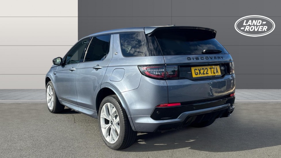 Land Rover Discovery Sport 1.5 P300e R-Dynamic SE 5dr Auto [5 Seat] Station Wagon - Image 2