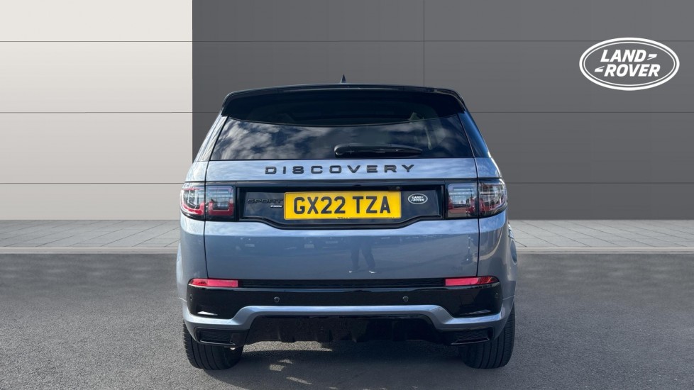 Land Rover Discovery Sport 1.5 P300e R-Dynamic SE 5dr Auto [5 Seat] Station Wagon - Image 6