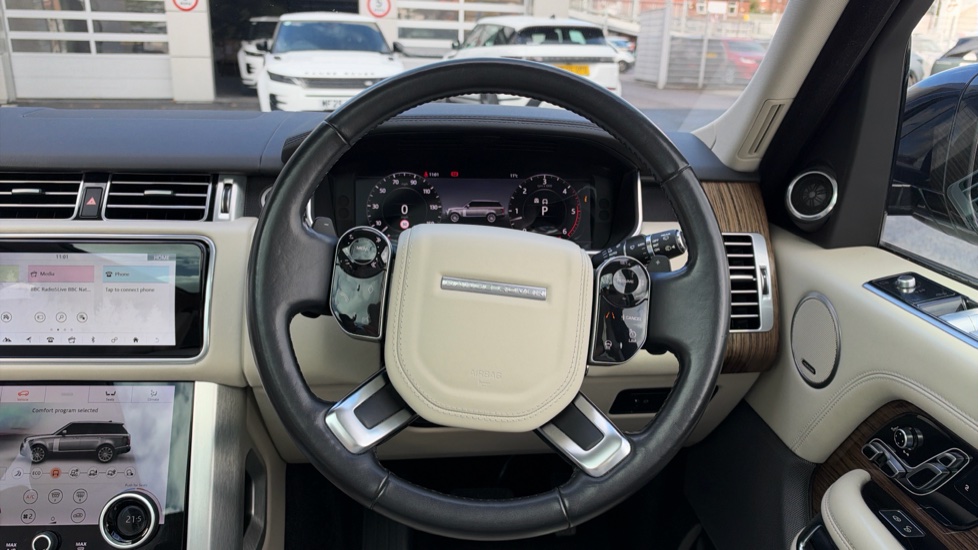 Land Rover Range Rover 3.0 SDV6 Vogue SE 4dr Auto Diesel Estate - Image 15