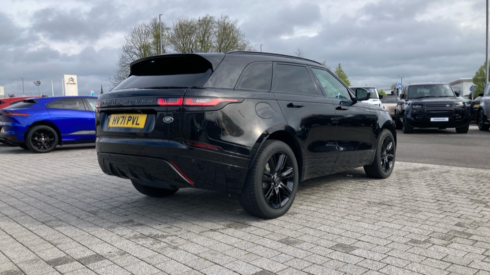 Land Rover Range Rover Velar 2.0 D200 Edition 5dr Auto Diesel Estate - Image 43
