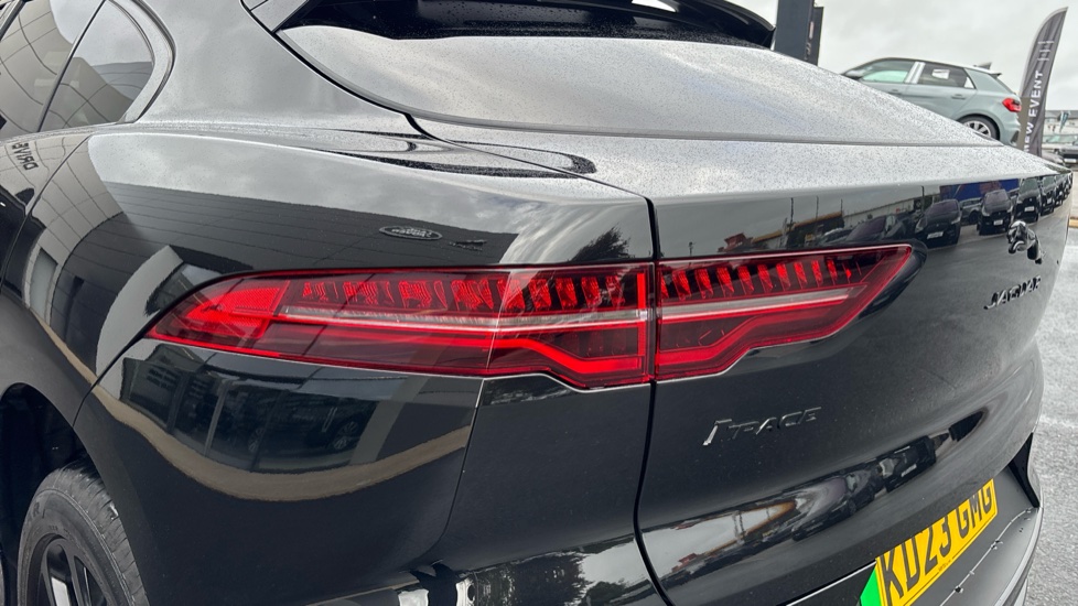 Jaguar I-Pace 294kW EV400 HSE Black 90kWh 5dr Auto 11kW Charger Electric Estate - Image 19