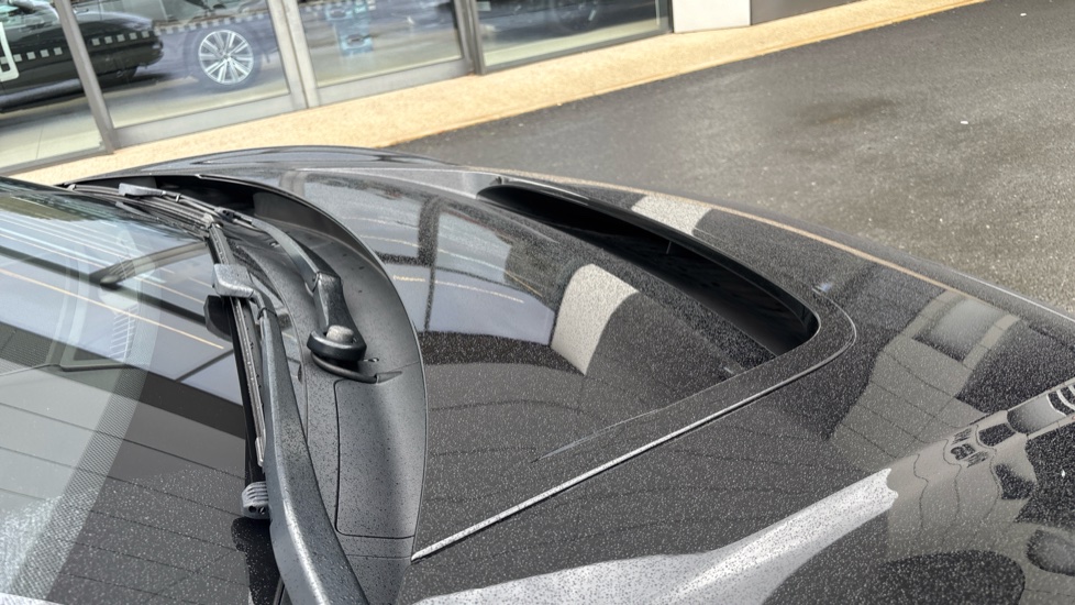 Jaguar I-Pace 294kW EV400 HSE Black 90kWh 5dr Auto 11kW Charger Electric Estate - Image 22