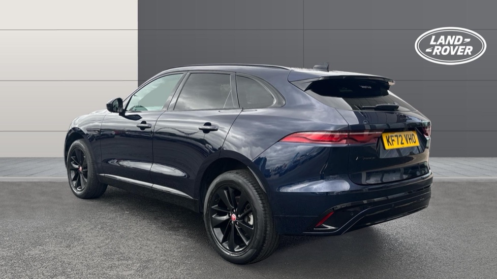 Jaguar F-Pace 2.0 D200 R-Dynamic Black 5dr Auto AWD Diesel Estate - Image 2