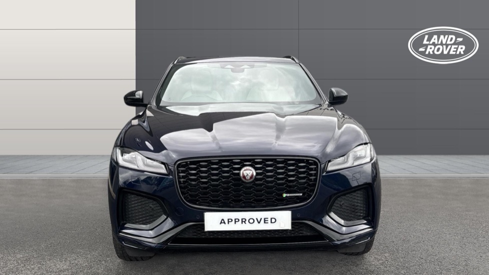 Jaguar F-Pace 2.0 D200 R-Dynamic Black 5dr Auto AWD Diesel Estate - Image 7