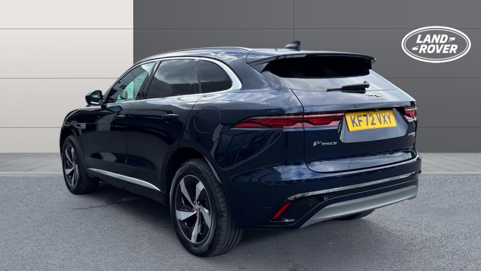 Jaguar F-Pace 2.0 P400e R-Dynamic SE 5dr Auto AWD Estate - Image 2