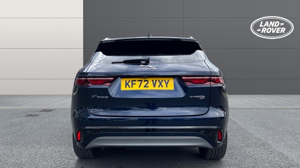 Jaguar F-Pace 2.0 P400e R-Dynamic SE 5dr Auto AWD Estate - Image 6