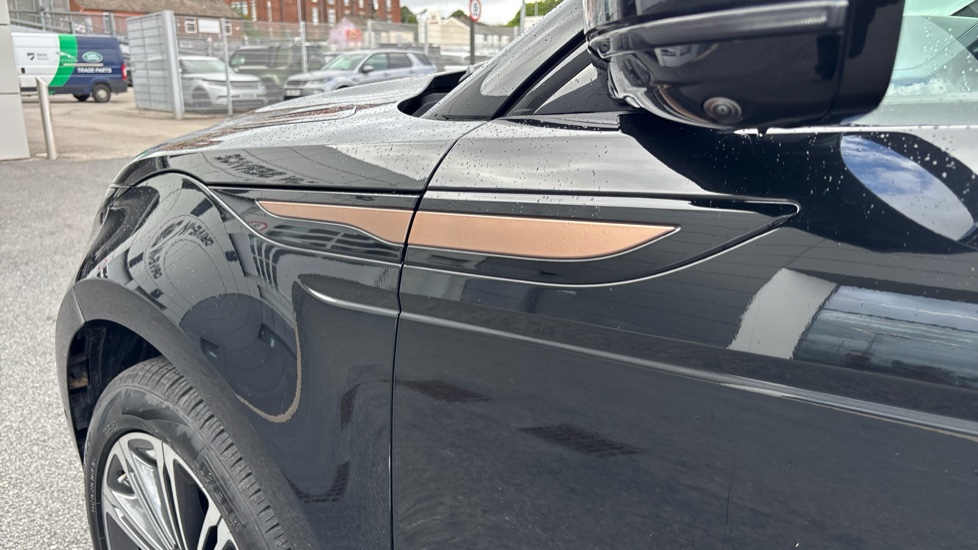Land Rover Range Rover Evoque 2.0 D200 Autobiography 5dr Auto [Revised] Diesel Hatchback - Image 20