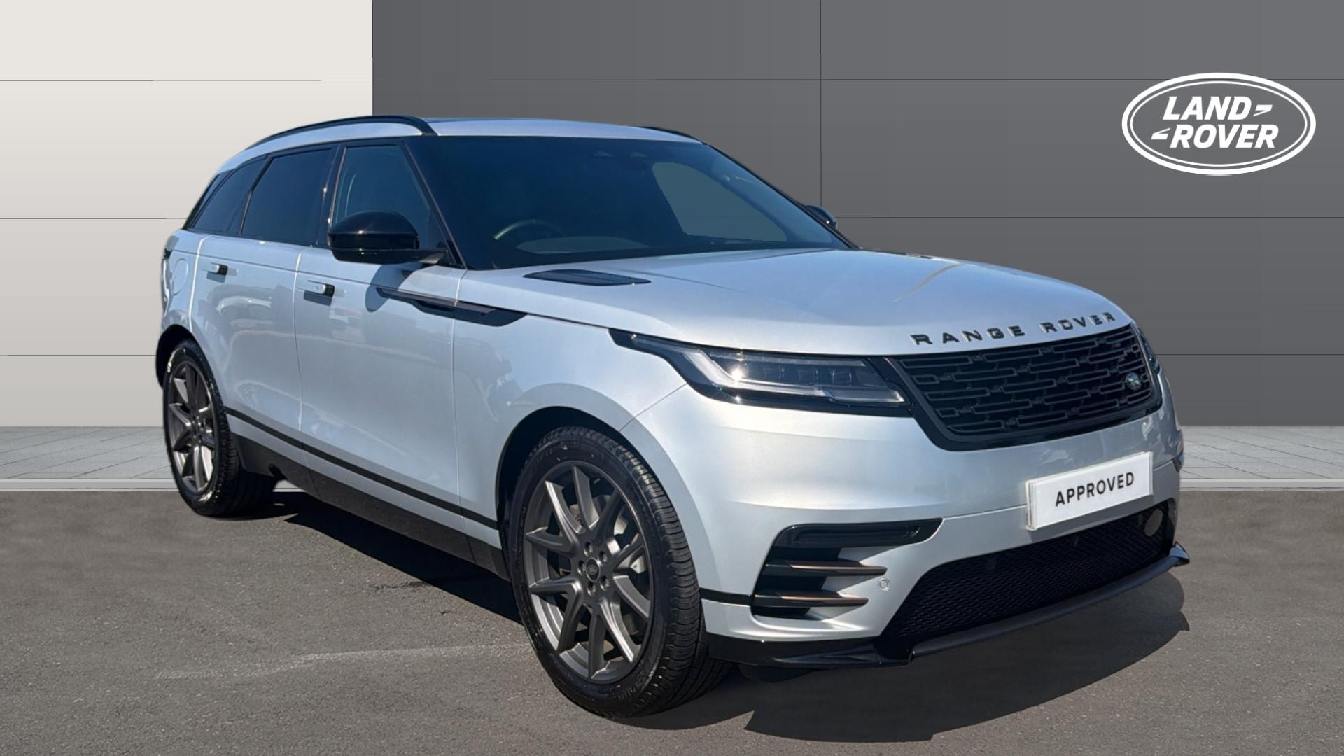 Land Rover Range Rover Velar listing photo