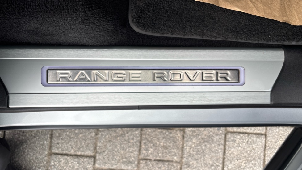 Land Rover Range Rover Sport 3.0 D350 HST 5dr Auto Diesel Estate - Image 34