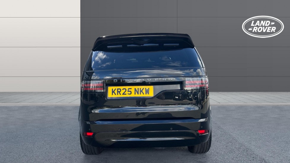 Land Rover Discovery 3.0 D350 Dynamic HSE 5dr Auto Diesel Station Wagon - Image 6