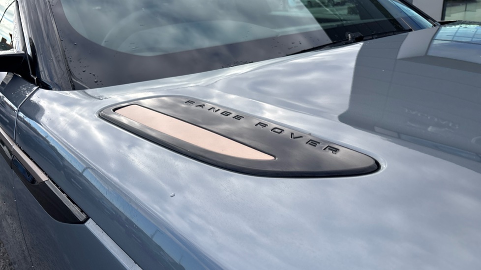 Land Rover Range Rover Velar 2.0 D200 MHEV Autobiography 5dr Auto [Revised] Diesel Estate - Image 23