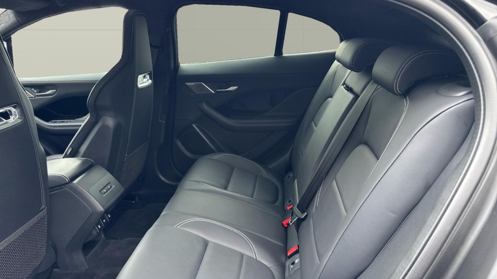 Jaguar I-Pace 294kW EV400 Sport 90kWh 5dr Auto Electric Estate - Image 4