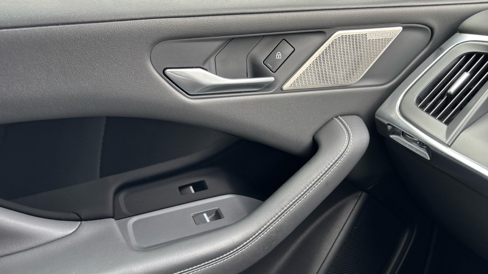 Jaguar I-Pace 294kW EV400 Sport 90kWh 5dr Auto Electric Estate - Image 33