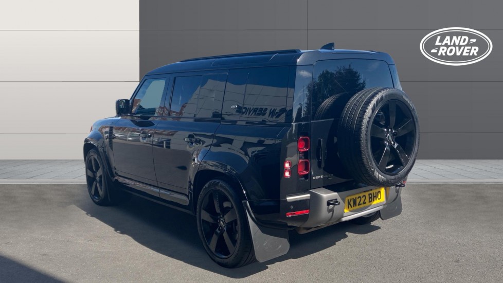 Land Rover Defender 3.0 D300 X-Dynamic HSE 110 5dr Auto [7 Seat] Diesel Estate - Image 2