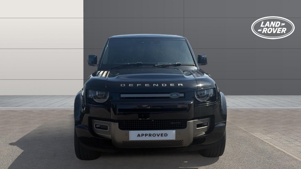 Land Rover Defender 3.0 D300 X-Dynamic HSE 110 5dr Auto [7 Seat] Diesel Estate - Image 7