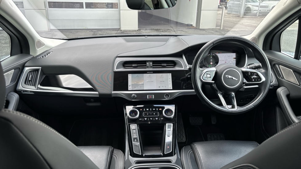 Jaguar I-Pace 294kW EV400 SE 90kWh 5dr Auto [11kW Charger] Electric Estate - Image 9