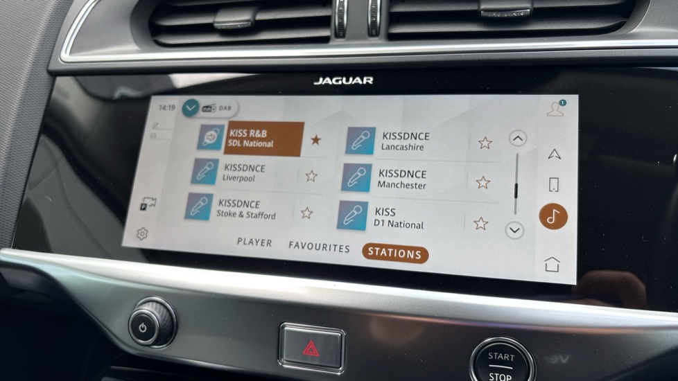 Jaguar I-Pace 294kW EV400 SE 90kWh 5dr Auto [11kW Charger] Electric Estate - Image 35