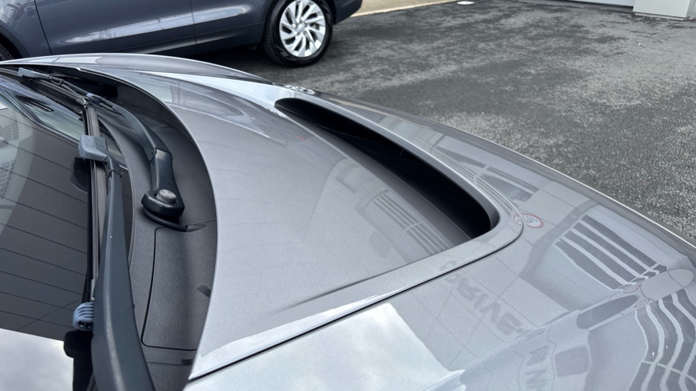 Jaguar I-Pace 294kW EV400 SE 90kWh 5dr Auto [11kW Charger] Electric Estate - Image 40