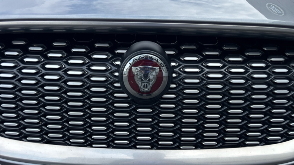 Jaguar I-Pace 294kW EV400 SE 90kWh 5dr Auto [11kW Charger] Electric Estate - Image 42