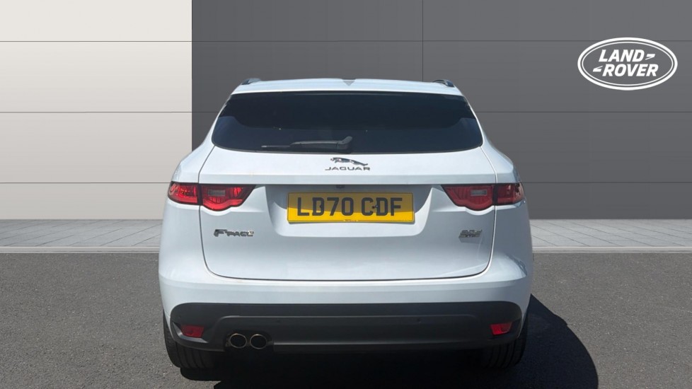 Jaguar F-Pace 2.0d [180] Chequered Flag 5dr Auto AWD Diesel Estate - Image 6