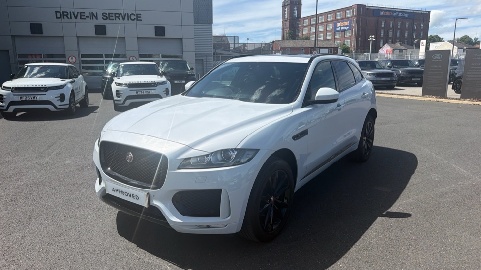 Jaguar F-Pace 2.0d [180] Chequered Flag 5dr Auto AWD Diesel Estate - Image 28