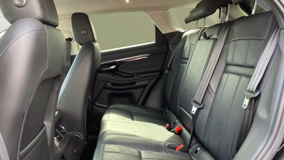 Land Rover Range Rover Evoque 2.0 D150 S 5dr Auto Diesel Hatchback - Image 4