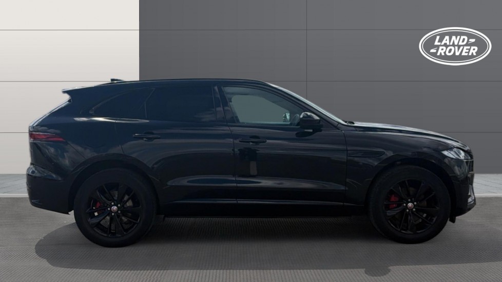 Jaguar F-Pace 2.0 P250 R-Dynamic Black 5dr Auto AWD Petrol Estate - Image 5