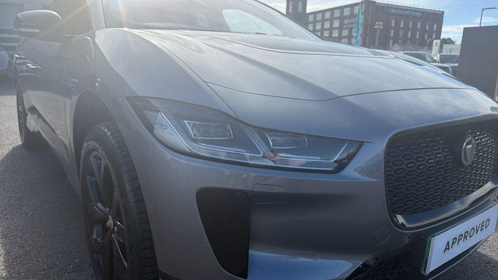 Jaguar I-Pace 294kW EV400 HSE Black 90kWh 5dr Auto 11kW Charger Electric Estate - Image 17