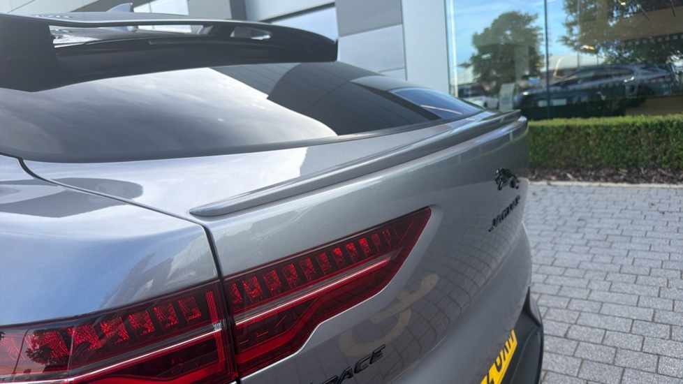 Jaguar I-Pace 294kW EV400 HSE Black 90kWh 5dr Auto 11kW Charger Electric Estate - Image 36