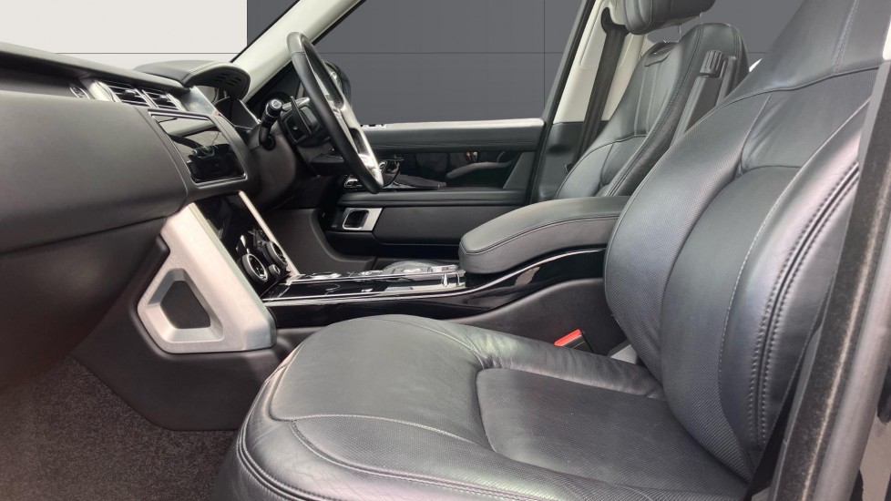 Land Rover Range Rover 2.0 P400e Vogue SE 4dr Auto Estate - Image 3