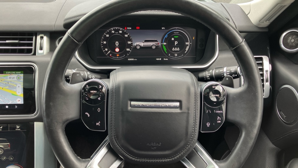 Land Rover Range Rover 2.0 P400e Vogue SE 4dr Auto Estate - Image 15