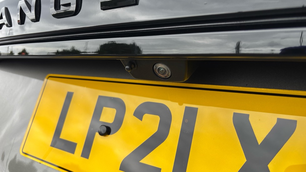 Land Rover Range Rover Evoque 1.5 P300e R-Dynamic HSE 5dr Auto Hatchback - Image 25