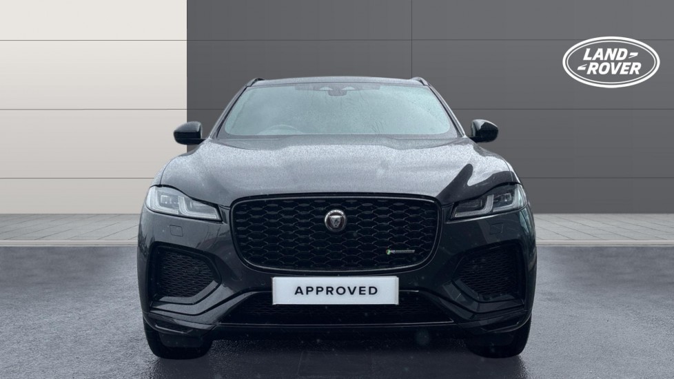 Jaguar F-Pace 2.0 D200 R-Dynamic Black 5dr Auto AWD Diesel Estate - Image 7