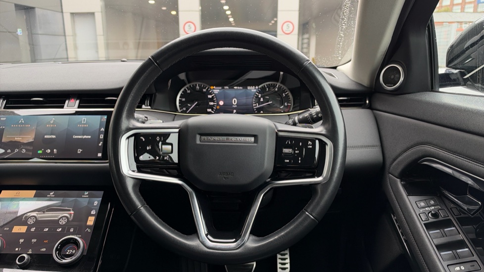 Land Rover Range Rover Evoque 2.0 P250 R-Dynamic SE 5dr Auto Petrol Hatchback - Image 15