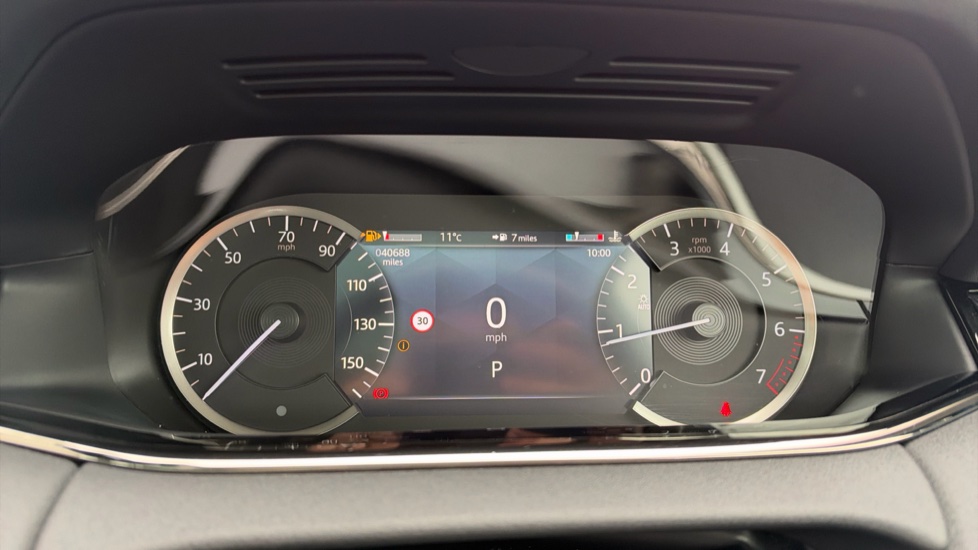 Land Rover Range Rover Evoque 2.0 P250 R-Dynamic SE 5dr Auto Petrol Hatchback - Image 16