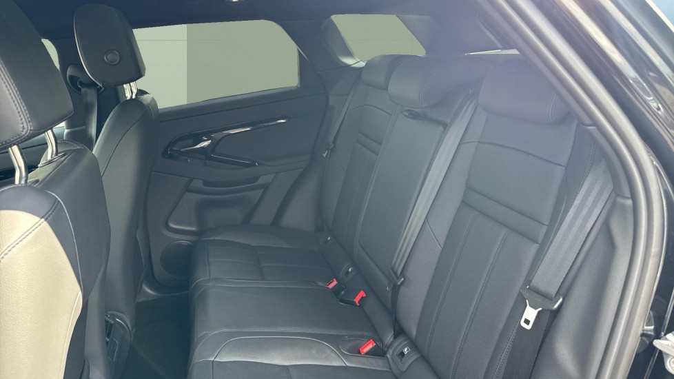 Land Rover Range Rover Evoque 2.0 D200 Edition 5dr Auto Diesel Hatchback - Image 4