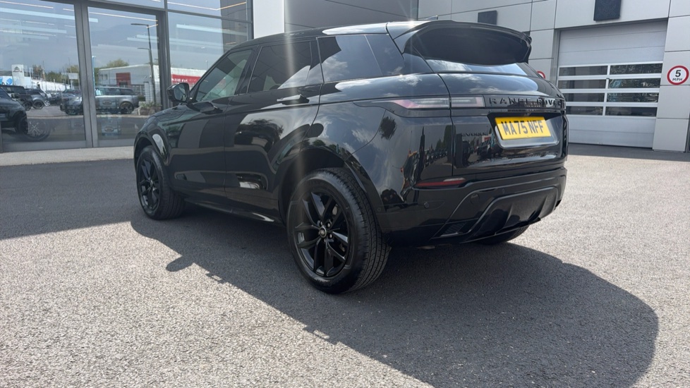 Land Rover Range Rover Evoque 2.0 D200 Edition 5dr Auto Diesel Hatchback - Image 40