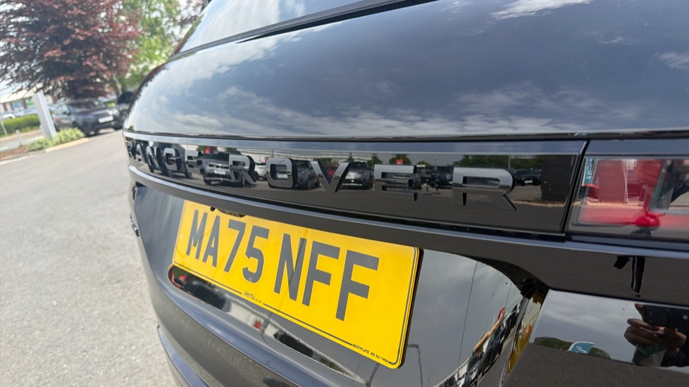 Land Rover Range Rover Evoque 2.0 D200 Edition 5dr Auto Diesel Hatchback - Image 45