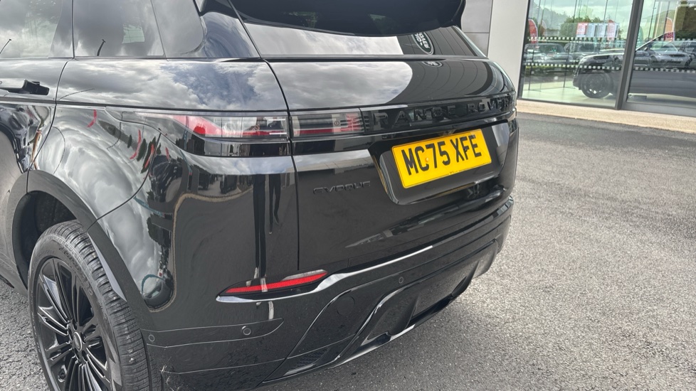 Land Rover Range Rover Evoque 2.0 D200 Dynamic SE 5dr Auto Diesel Hatchback - Image 19