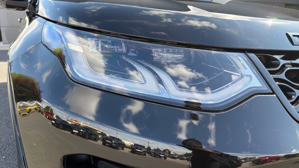 Land Rover Discovery Sport 2.0 D200 Landmark 5dr Auto [5 Seat] Diesel Station Wagon - Image 17