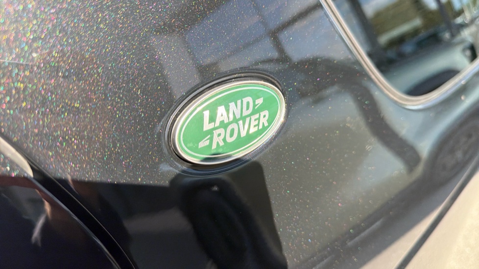 Land Rover Discovery Sport 2.0 D200 Landmark 5dr Auto [5 Seat] Diesel Station Wagon - Image 44