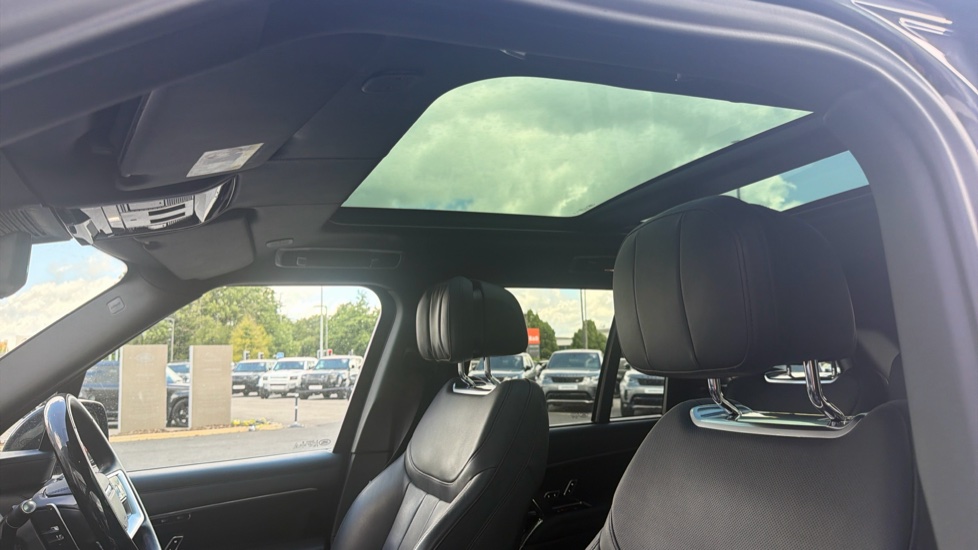 Land Rover Range Rover 3.0 P440e Autobiography 4dr Auto Estate - Image 21