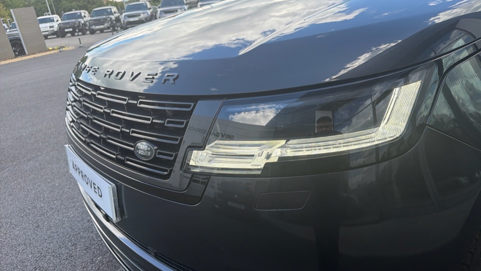 Land Rover Range Rover 3.0 P440e Autobiography 4dr Auto Estate - Image 22