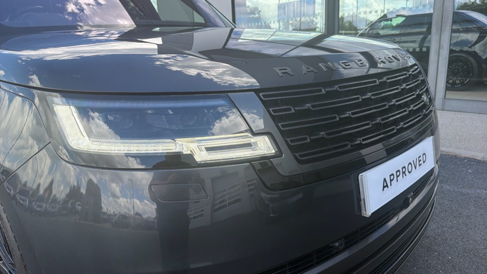 Land Rover Range Rover 3.0 P440e Autobiography 4dr Auto Estate - Image 24