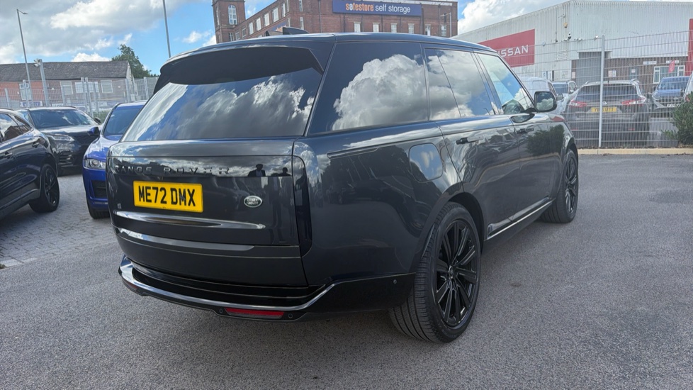 Land Rover Range Rover 3.0 P440e Autobiography 4dr Auto Estate - Image 28