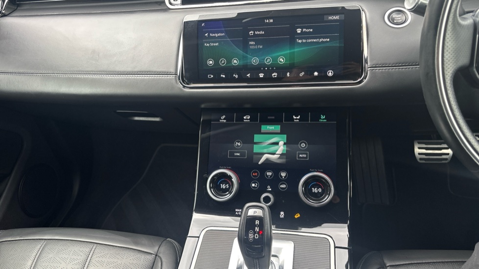 Land Rover Range Rover Evoque 2.0 D240 R-Dynamic HSE 5dr Auto Diesel Hatchback - Image 14