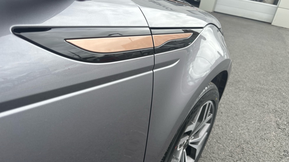 Land Rover Range Rover Evoque 2.0 D240 R-Dynamic HSE 5dr Auto Diesel Hatchback - Image 20